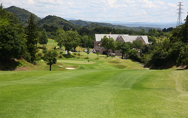 トーシンリゾート株式会社 TOSHIN Golf Club Central Courseの契約社員 現場管理（維持管理） 職人・現場スタッフ 公園・施設管理 その他 ゴルフ場の求人情報イメージ1