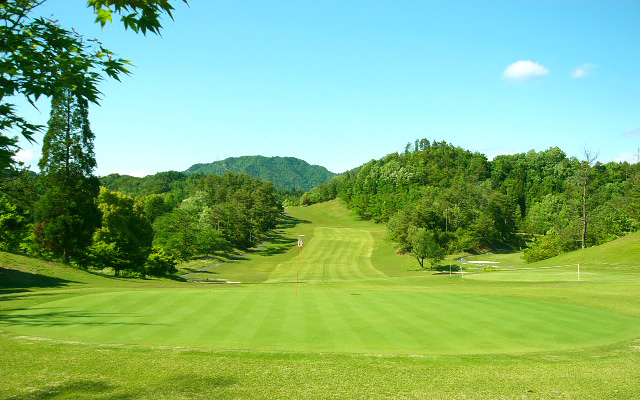 トーシンリゾート株式会社 TOSHIN さくらHills Golf Clubの契約社員 職人・現場スタッフ 公園・施設管理 その他 ゴルフ場の求人情報イメージ1